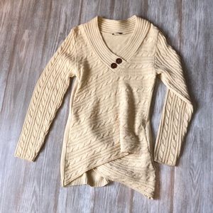Venus sweater